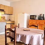 Avec Terrasse Et Parking A - Fr-1-309-277 *