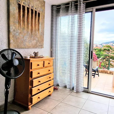 A Banyuls-sur-mer, Terrasse, Parking Prive, Proche Centre-ville Et - Fr-1-309-277 Banyuls-sur-Mer